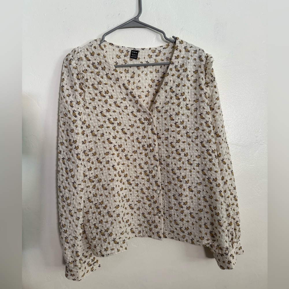 Floral Print Women's Top with Ruffles, size L